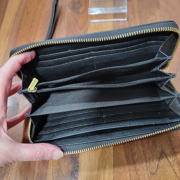 Fossil Zip Wristlet Wallet Leather Card Slots Coin Pouch - Picture 7 of 12